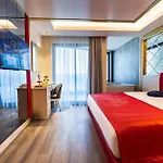 Hotel Granada Luxury Red Adult Only 5*